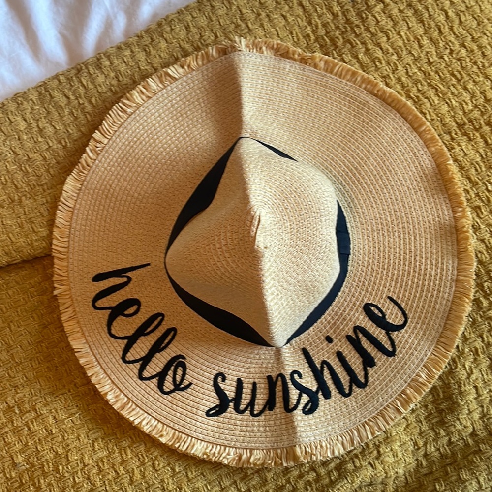 Hello Sunshine floppy hat